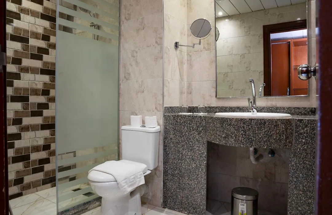 Dexon Roma Hotel-1